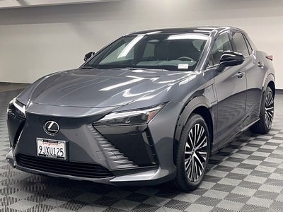 2023 Lexus RZ 450e Luxury