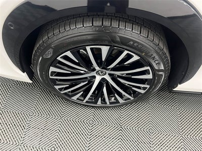 2023 Lexus RZ 450e Premium