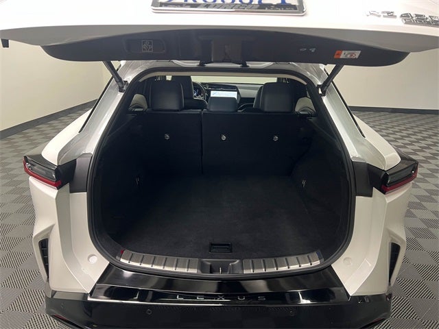 2023 Lexus RZ 450e Premium
