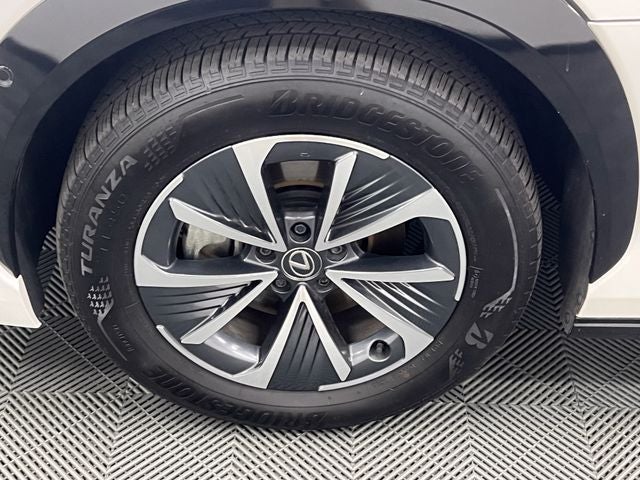 2023 Lexus RZ 450e Premium