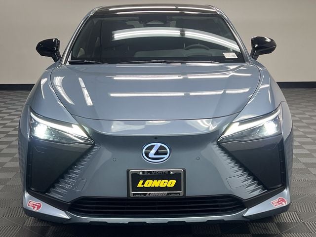 2023 Lexus RZ 450e Luxury