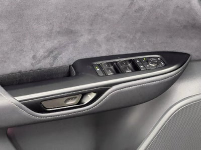 2023 Lexus RZ 450e Luxury