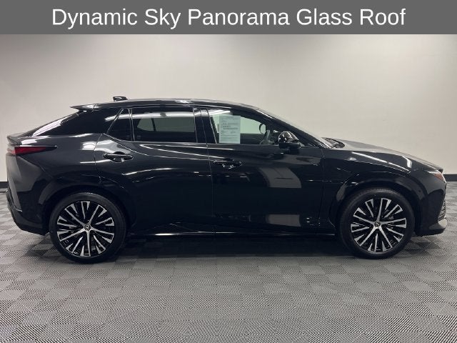 2023 Lexus RZ 450e Luxury