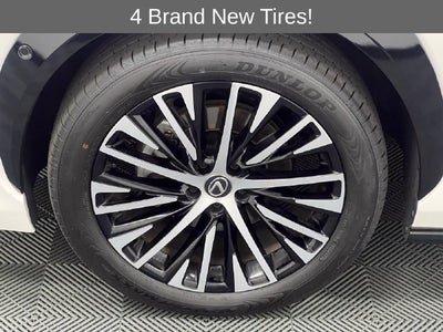 2023 Lexus RZ 450e Luxury
