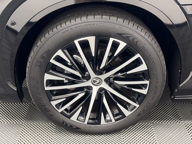 2023 Lexus RZ 450e Luxury