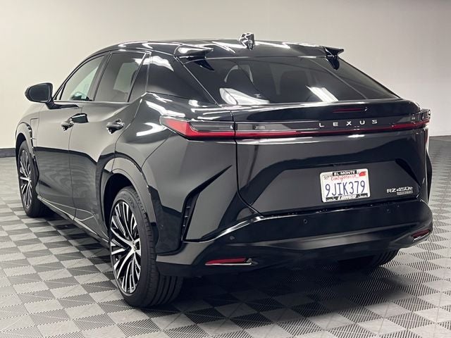 2023 Lexus RZ 450e Luxury