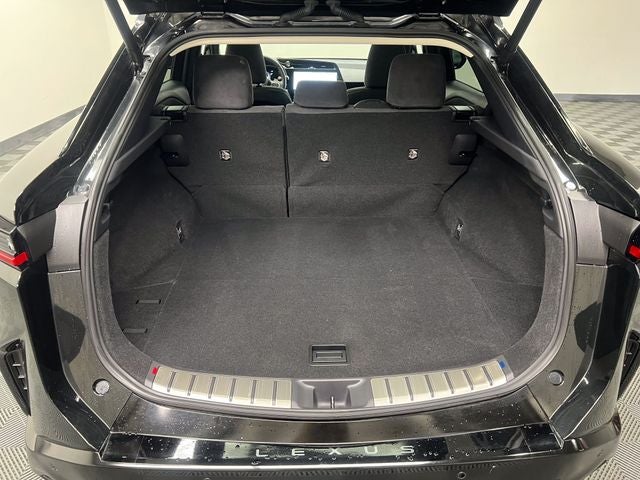2023 Lexus RZ 450e Luxury