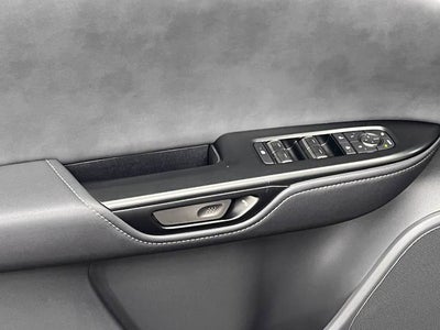 2023 Lexus RZ 450e Premium