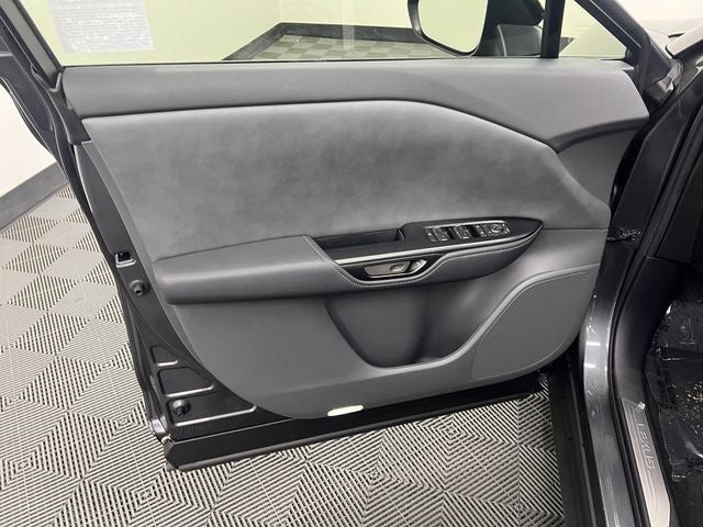 2023 Lexus RZ 450e Premium