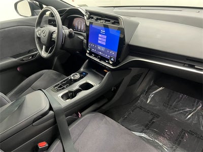 2023 Lexus RZ 450e Luxury