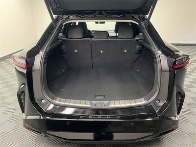 2023 Lexus RZ 450e Luxury