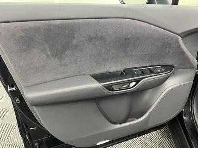 2023 Lexus RZ 450e Luxury