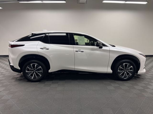 2023 Lexus RZ 450e Premium