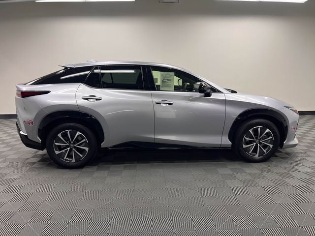2023 Lexus RZ 450e Premium
