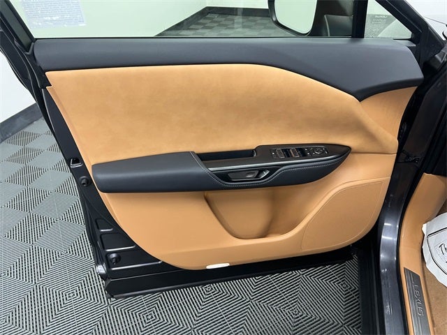 2023 Lexus RZ 450e Premium