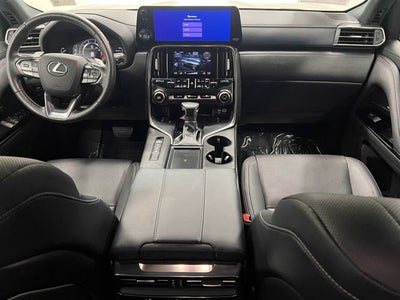 2024 Lexus LX 600 Premium