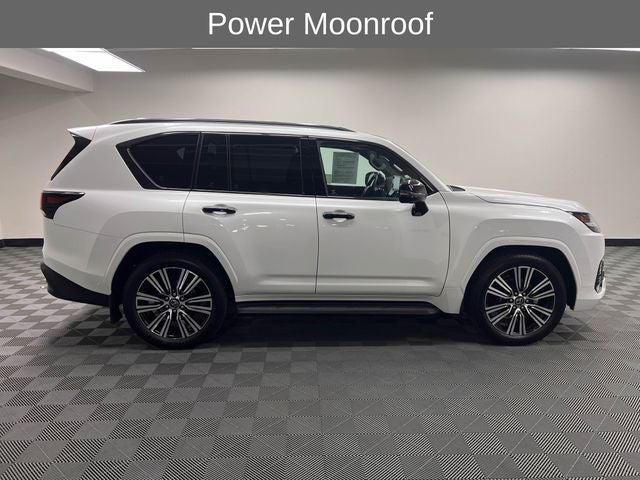 2026 Lexus LX 700h Luxury
