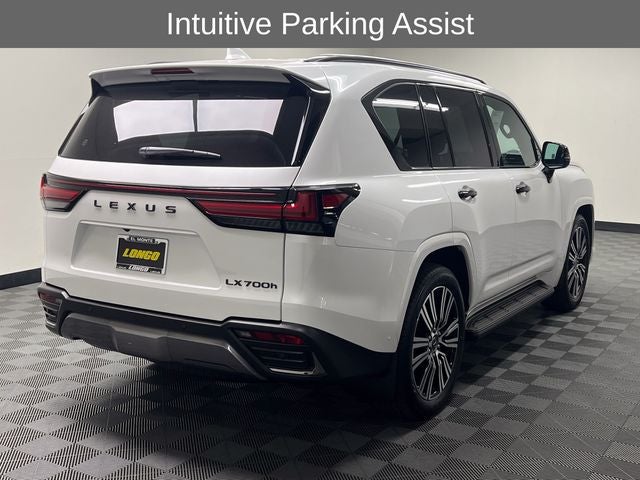 2026 Lexus LX 700h Luxury