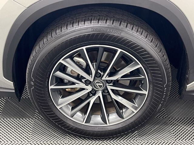 2025 Lexus NX 350h Premium