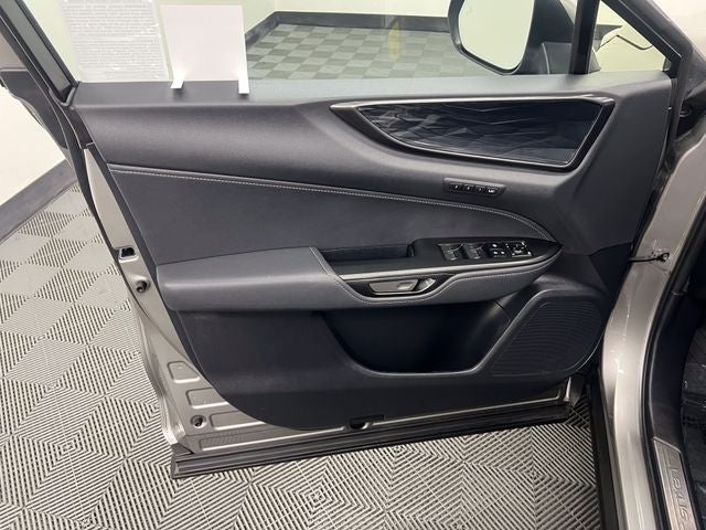 2025 Lexus NX 350h Premium