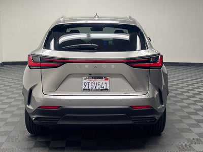 2025 Lexus NX 350h Premium