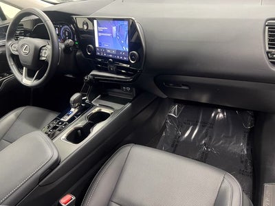 2025 Lexus NX 350h Premium