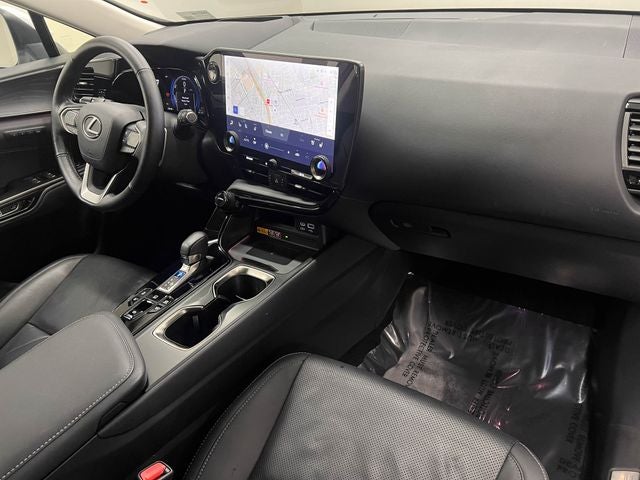 2024 Lexus NX 450h+ Luxury