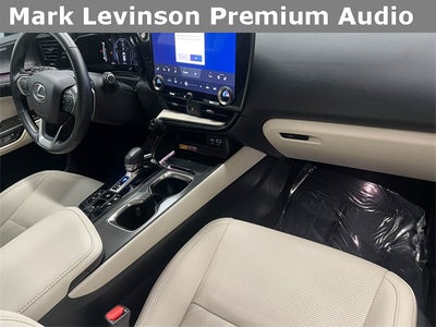 2025 Lexus NX 450h+ Luxury