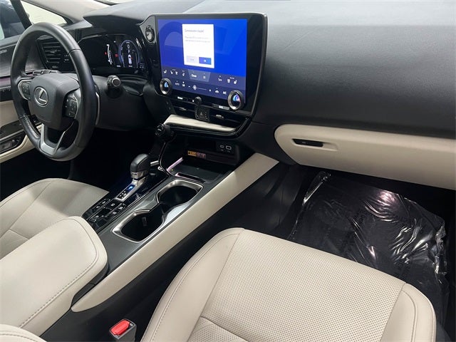2025 Lexus NX 450h+ Luxury