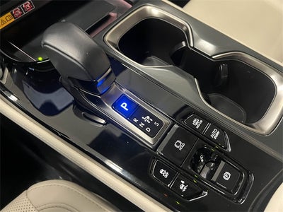 2025 Lexus NX 450h+ Luxury