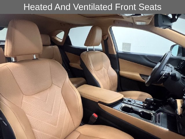 2024 Lexus NX 450h+ Luxury