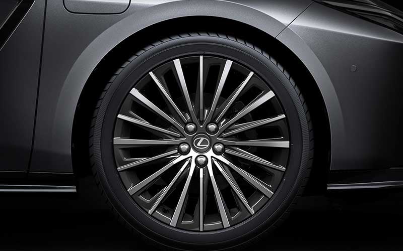 Longo Lexus in El Monte CA