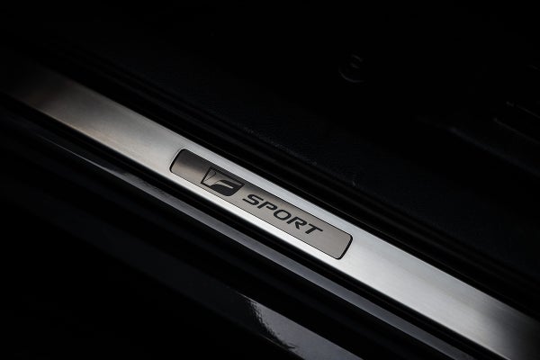 2022-Lexus IS 500 Interior